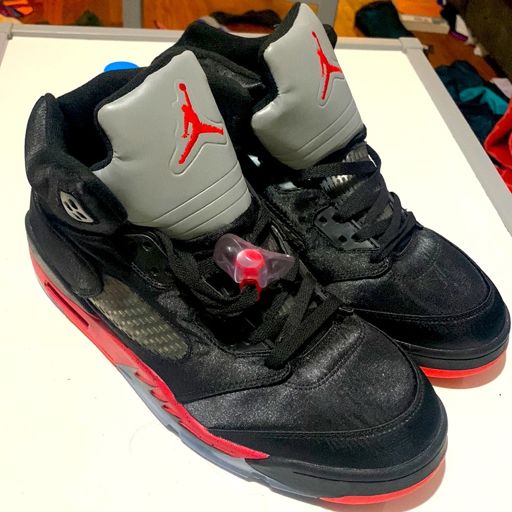 Size 13 - Jordan 5 Retro Satin Bred